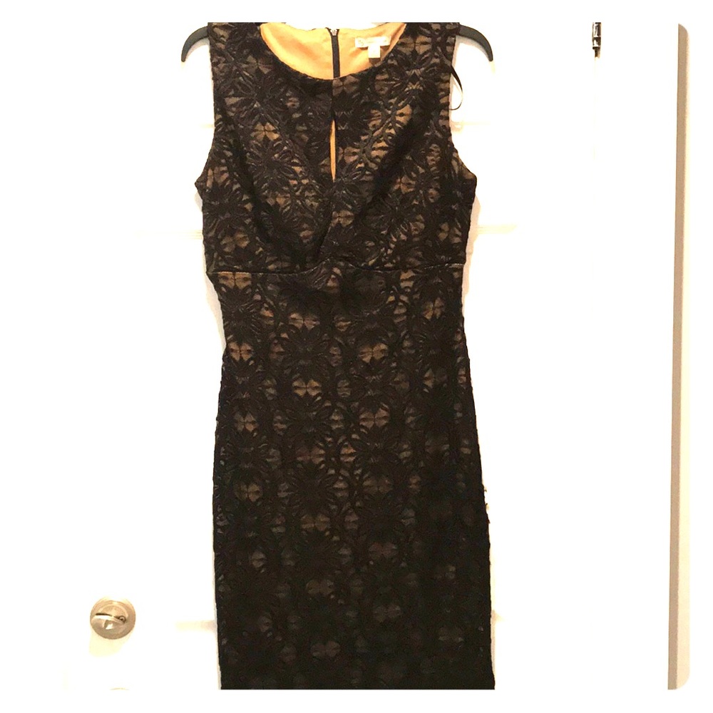 Lace Keyhole Dress